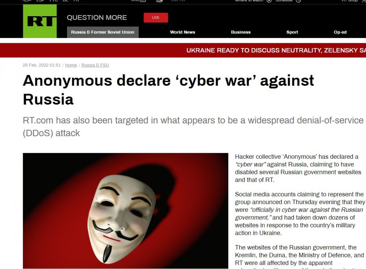 Anonymous, Rus hükümetine bağlı web sitelerini vurdu